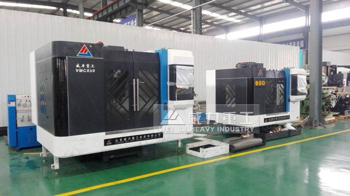 850立式加工中心現(xiàn)貨車間2